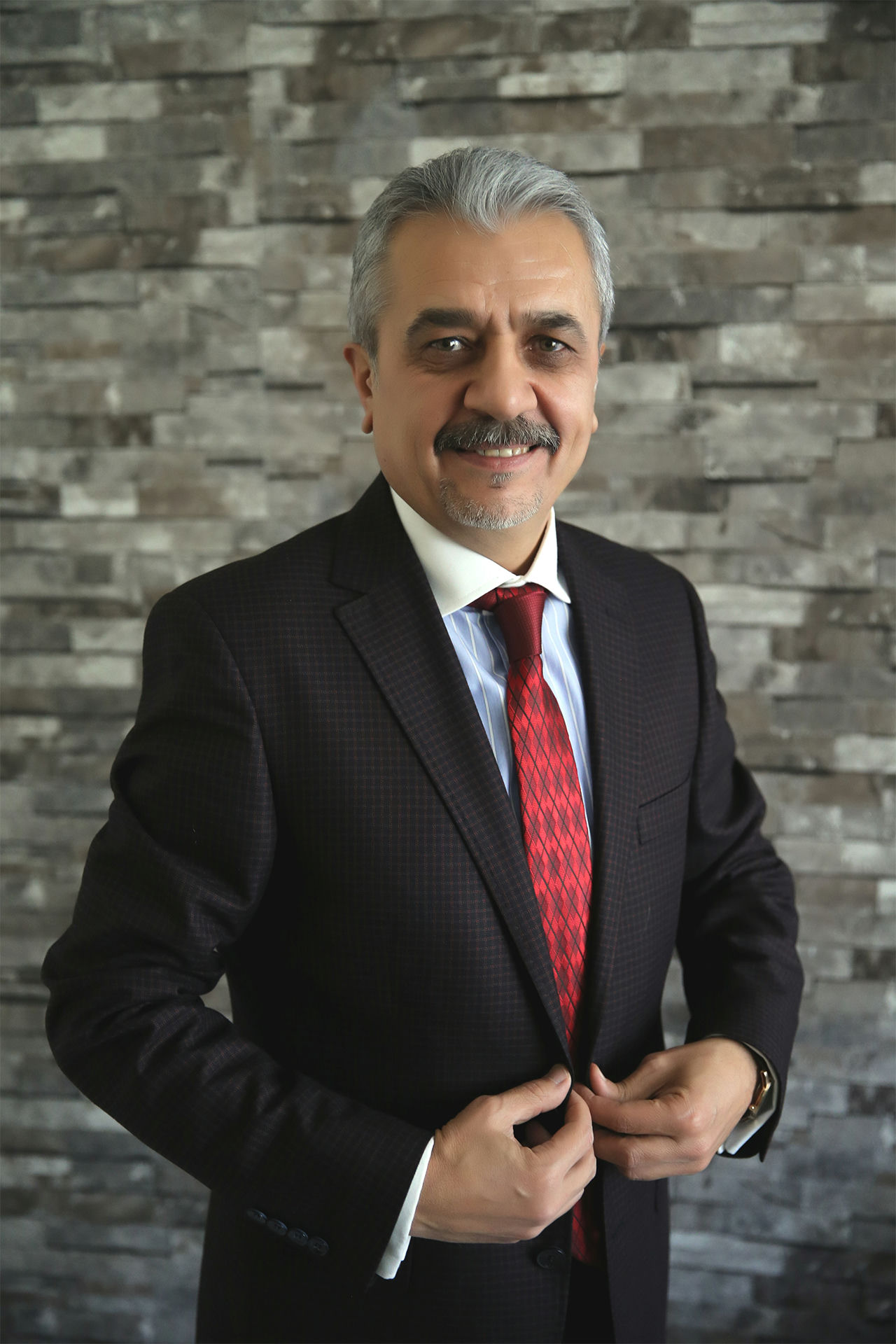 Prof. Dr. Zeki Gökçil